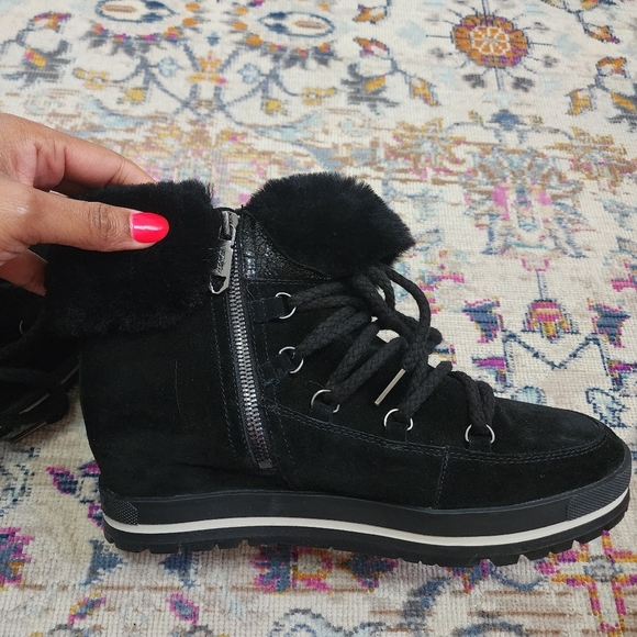 Marc Cain, Black Leather Lace-Up Side Zip Winter Boots Faux Fur Snow Boots sz 40 - Picture 3 of 14